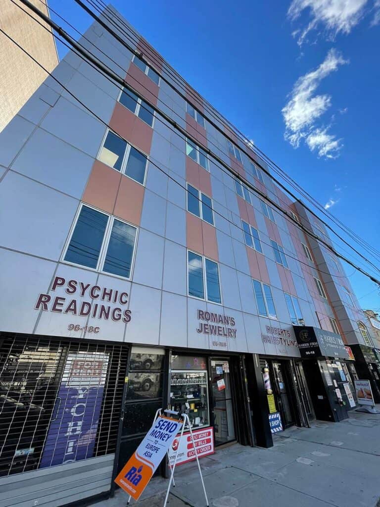 Rego Park-Mixed Use Building